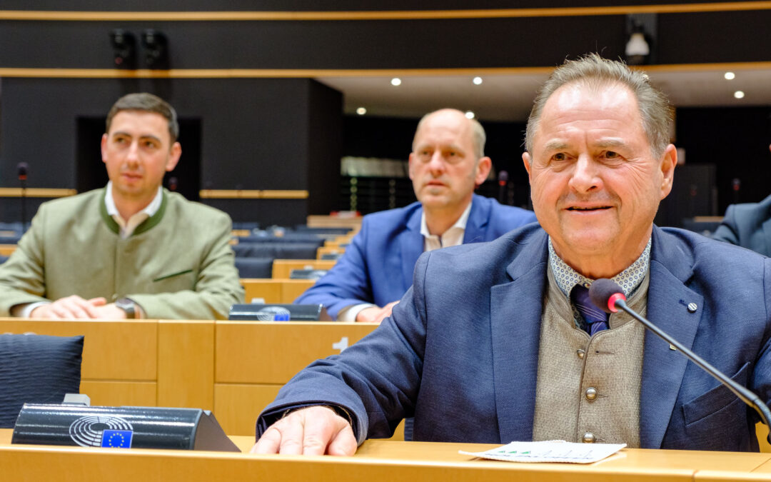 BERNHUBER: GEMEINSAM FÜR NACHHALTIGE FORSTWIRTSCHAFT OHNE EU-ÜBERREGULIERUNG