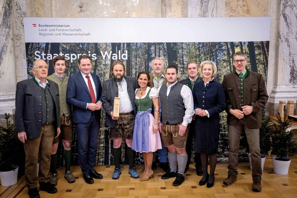 Totschnig verleiht  Staatspreis Wald 2024